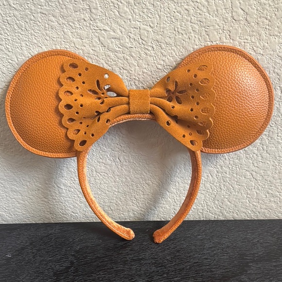 Disney‎ Parks Rare Minnie Desert Suede Sand Autumn Faux Boho Ears - Picture 2 of 8